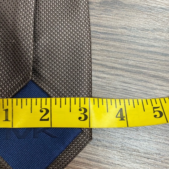 Michael Kors Brown & Tan Check Silk Tie - Picture 5 of 5